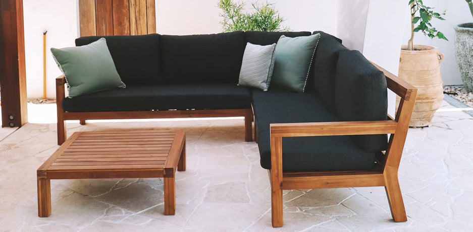 Cuban Corner Lounge Setting with Armchair