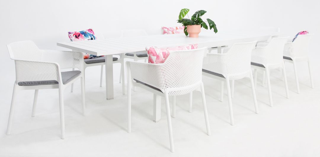 Madagascar Bailey 13pc Dining Setting - White
