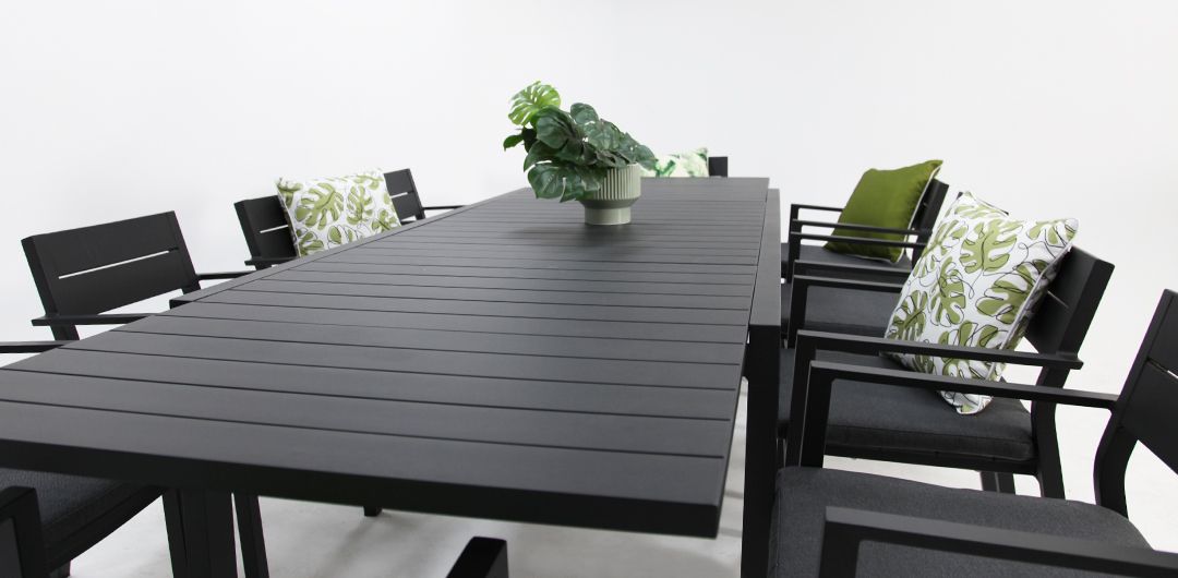 Madagascar Dallas 13pc Dining Setting - Black