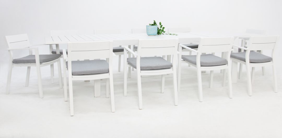 Madagascar Dallas 11pc Dining Setting - White
