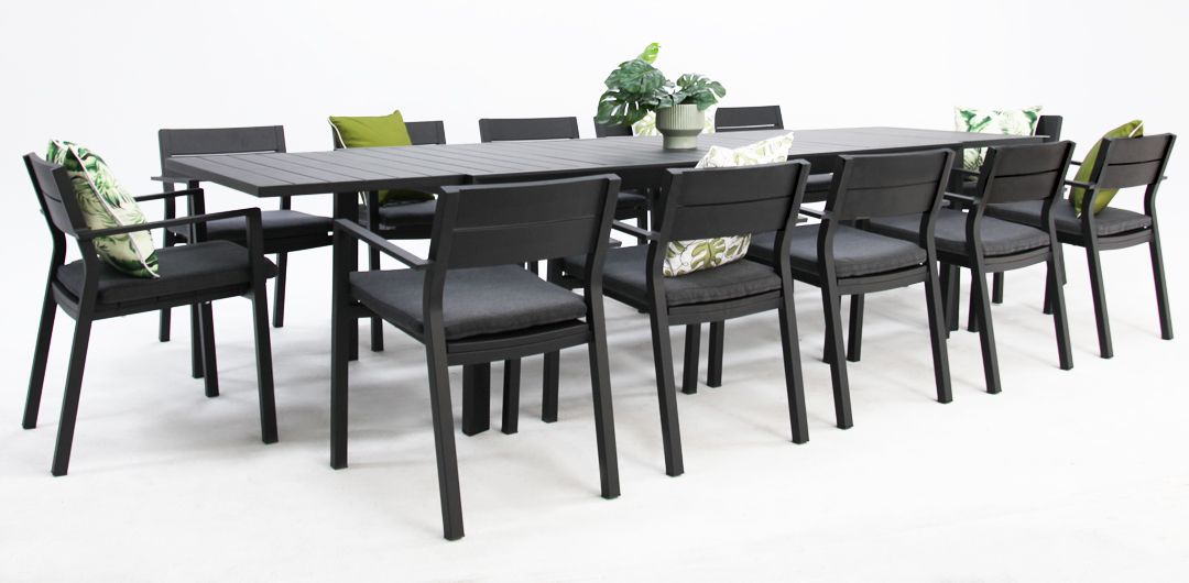 Madagascar Dallas 13pc Dining Setting - Black