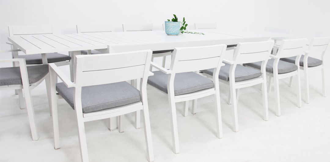 Madagascar Dallas 13pc Dining Setting - White