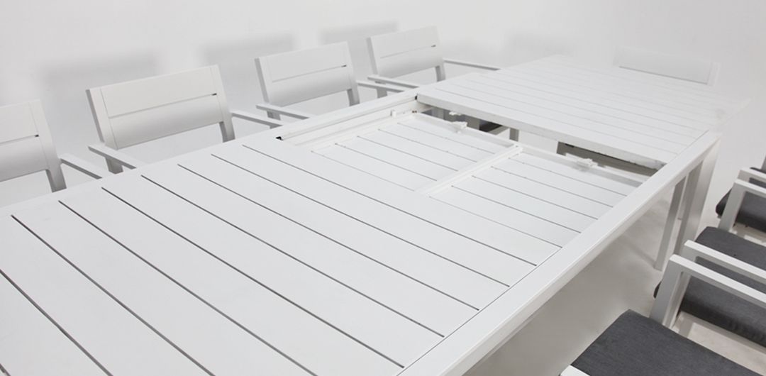 Madagascar Dallas 11pc Dining Setting - White
