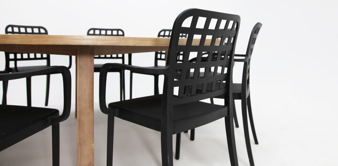 Oscar Frankie Armchair 11pc Dining Setting - Black