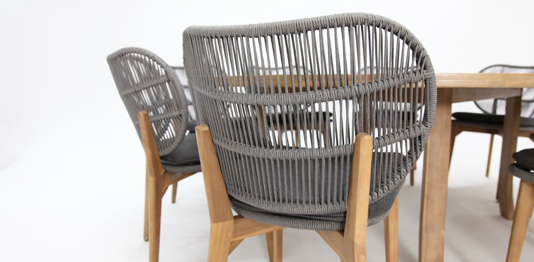 Oscar Morgan 9pc Dining Setting