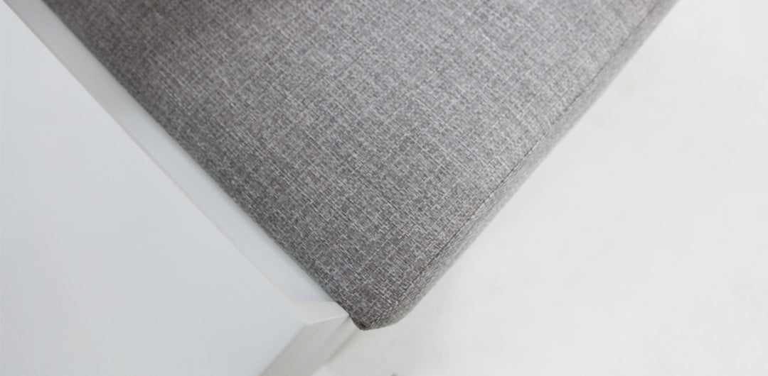 Quaynor Armchair - White