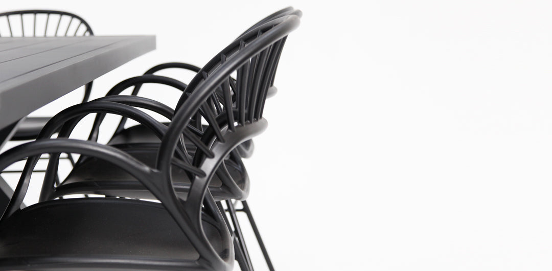 Ravenne Fantail 9pc Dining Setting - Black