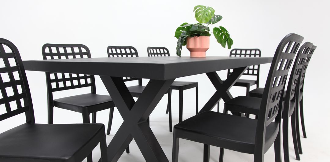 Ravenne Frankie 9pc Armless Dining Set - Black