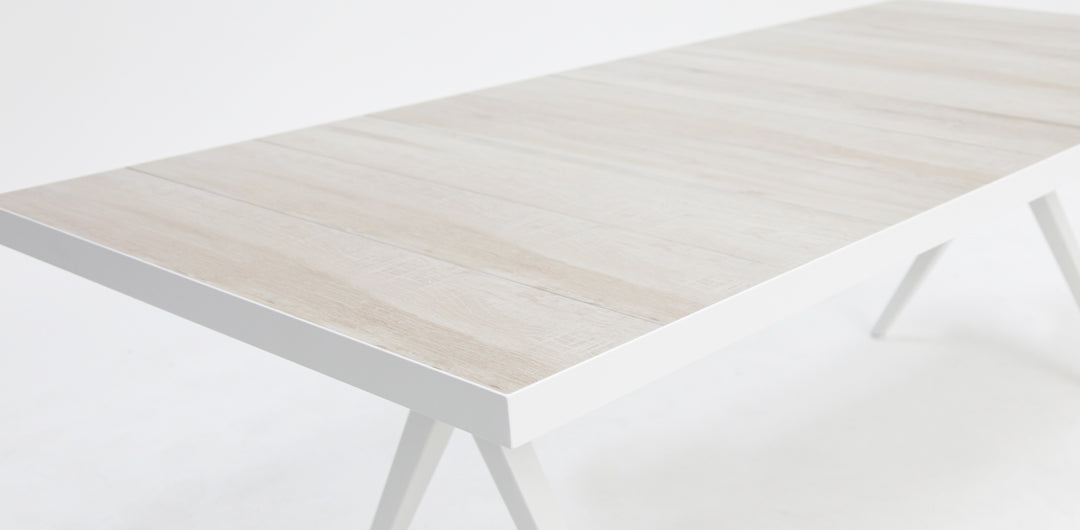 Serenity Java 9pc Dining Setting