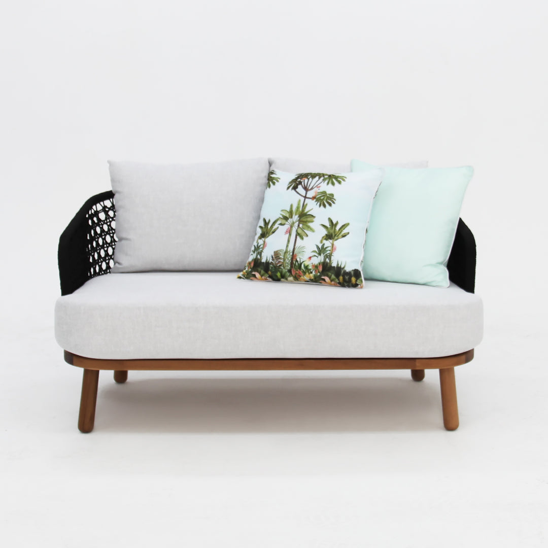 Adalita 321 Lounge Setting with Round Coffee Table