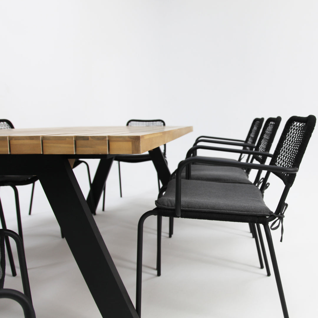Bosco Bahamas 9pc Dining Setting - Black