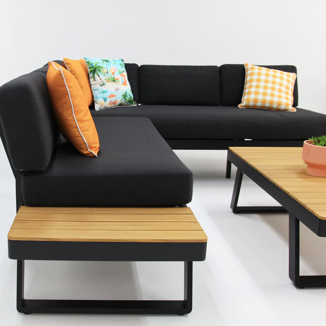 Charlton Corner Lounge Setting - Black