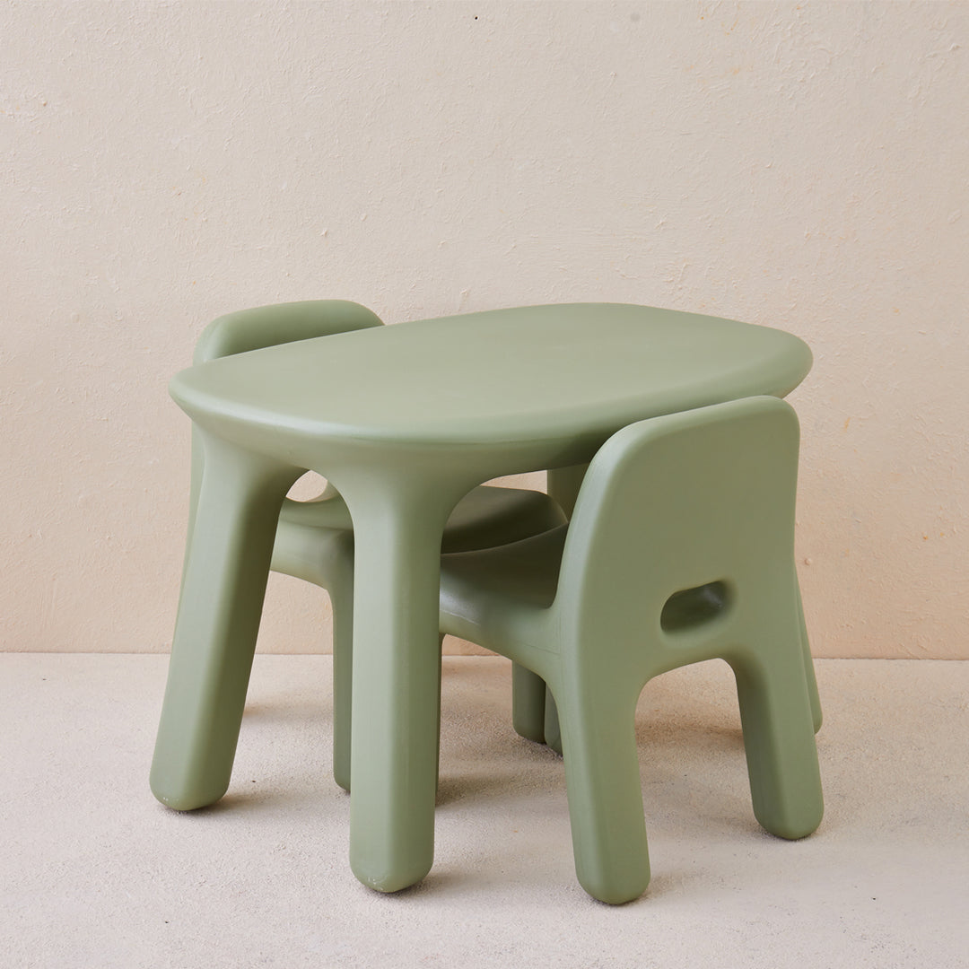 Odie Kids 3pc Table and Chair Set - Green