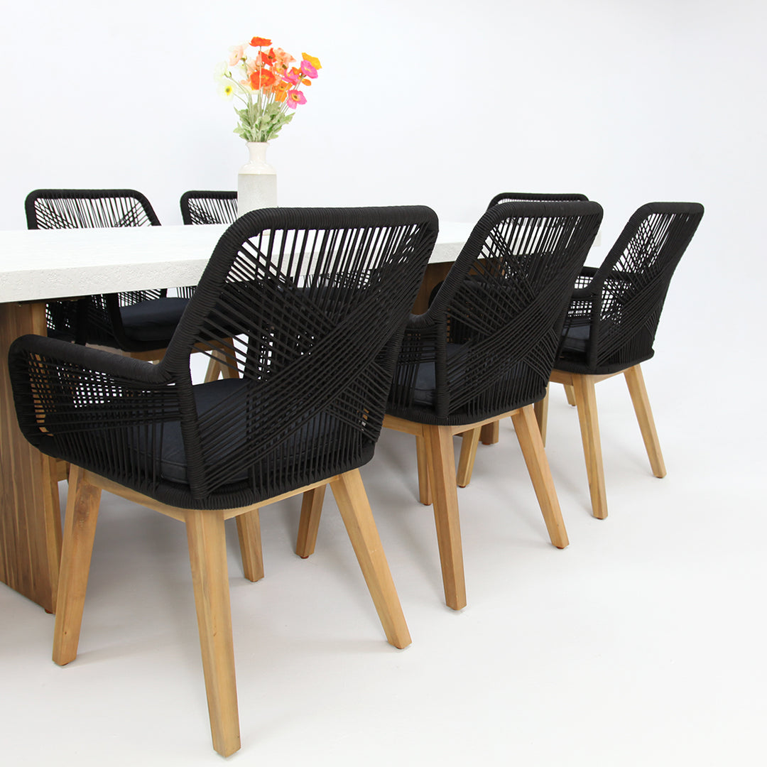 Montecito Albenga 9pc Dining Setting - Black