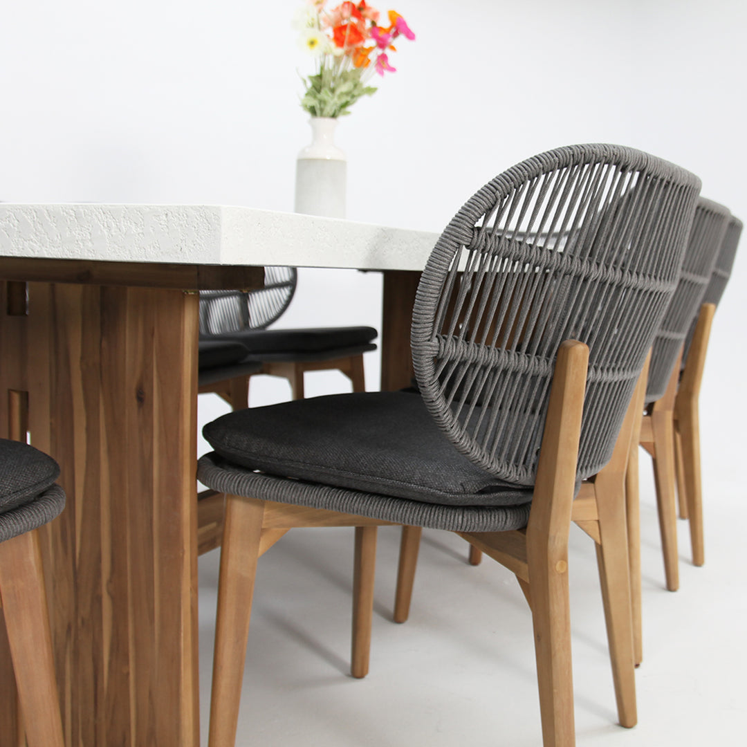Montecito Morgan 9pc Dining Setting