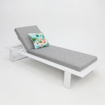 Load image into Gallery viewer, Quaynor Sunlounge - White.
