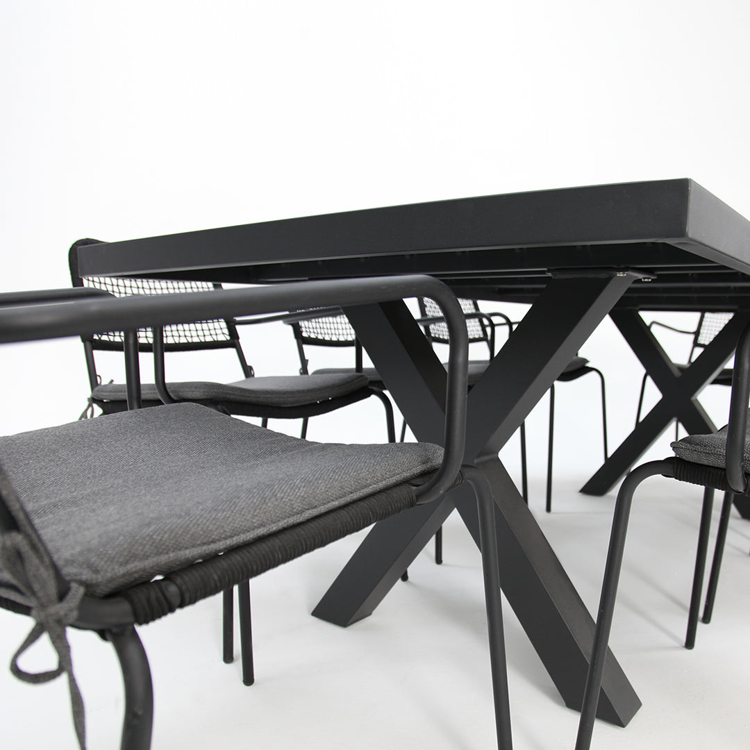 Ravenne Bahamas 9pc Dining Setting - Black