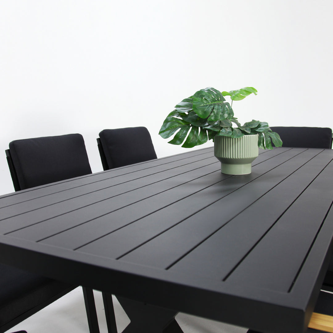 Ravenne Milton 9pc Dining Setting - Black