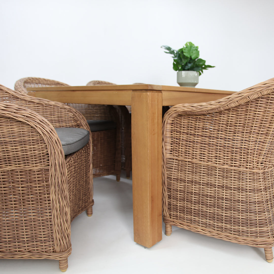 Selina Portland 9pc Dining Setting - Natural