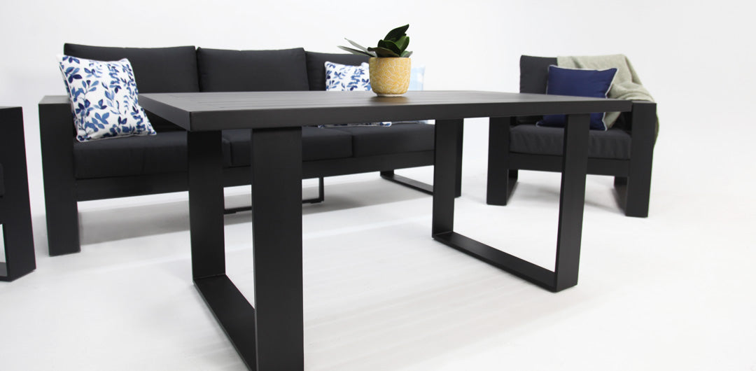 Quaynor 311LD Lounge Setting - Black