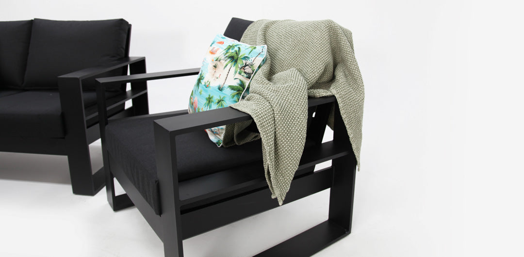 Quaynor 211LD Lounge Setting - Black