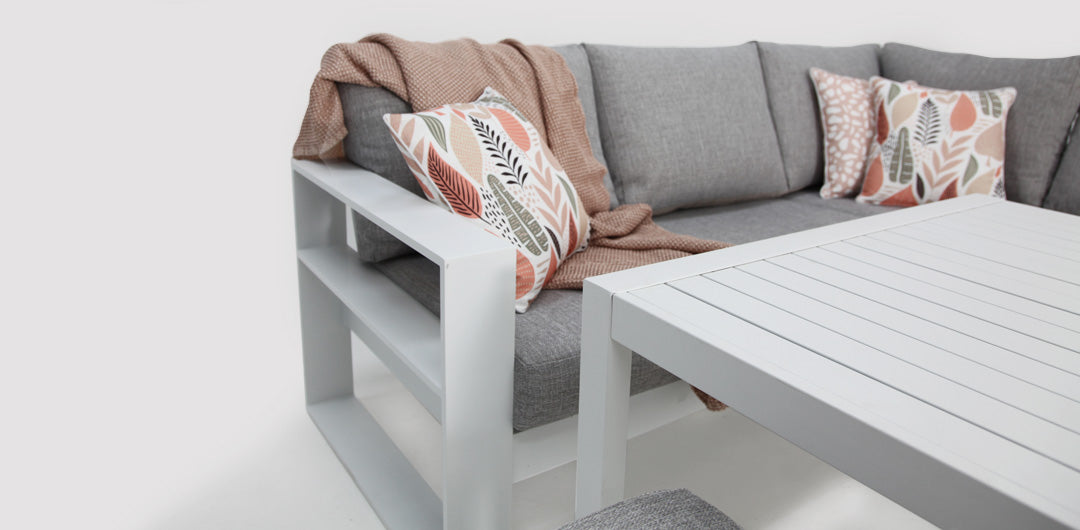 Quaynor Corner Lounge Setting with Footstools - White