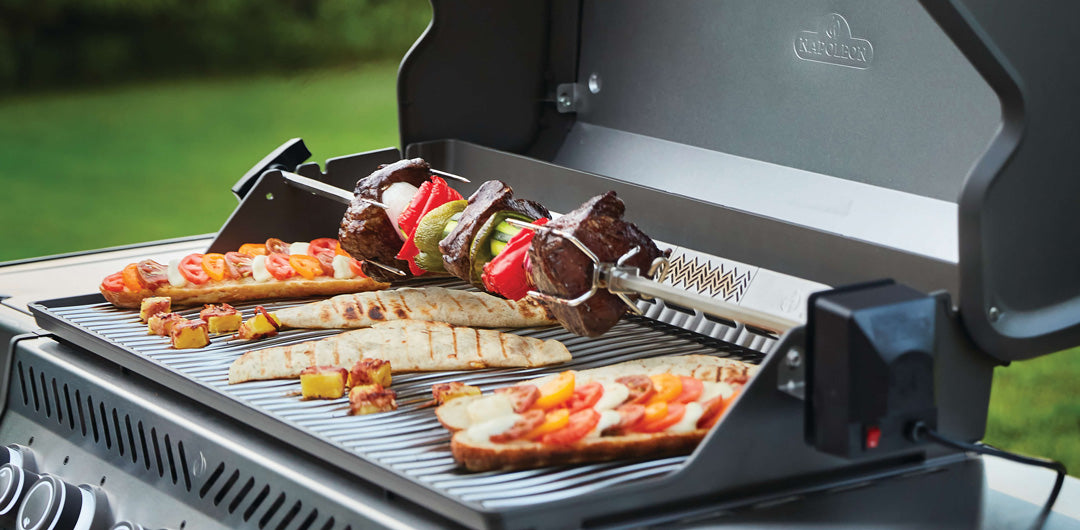 Napoleon Rogue SE 625 RSIB 5 Burner BBQ with Infrared Side and Rear Burners - RSE625RSIBPSS-1-AU